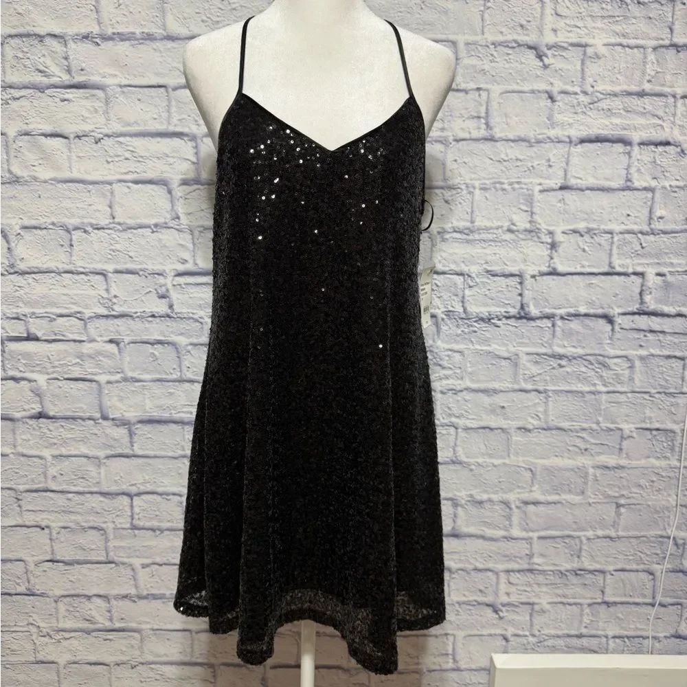 Pearl
GEORGINA CHAPMAN
/MARCHESA nwt sequin dress